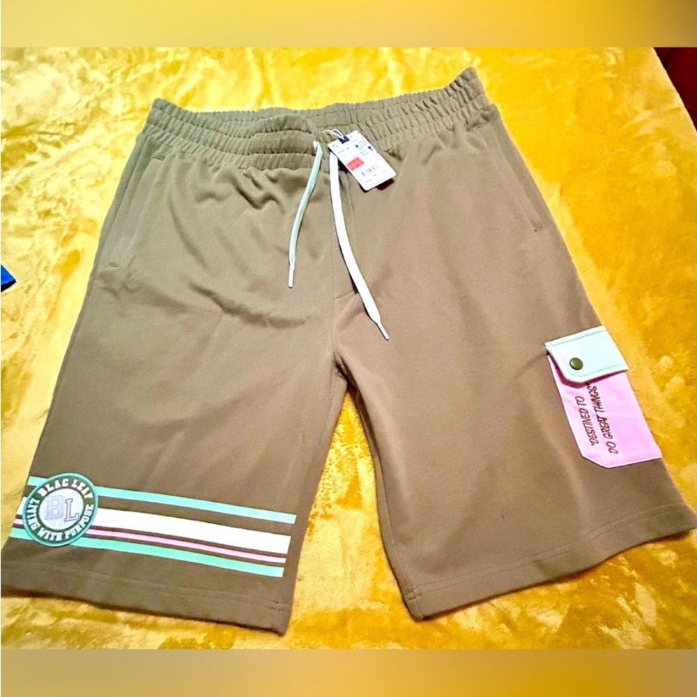 New With Tags- Blac Leaf draw string shorts, Size 3XL